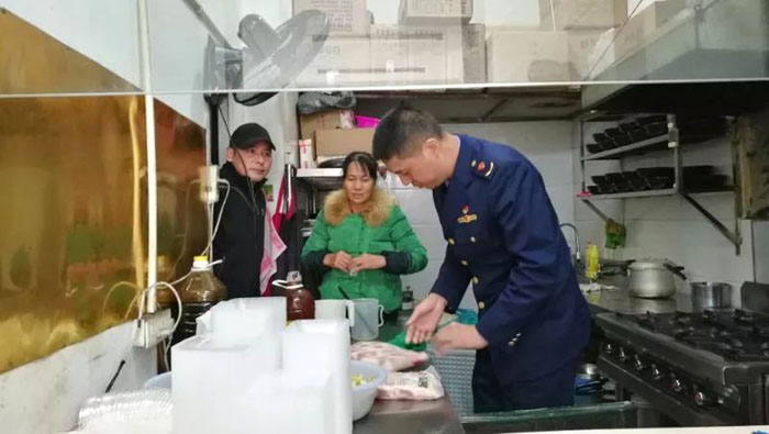 网络订餐上道“安全锁”