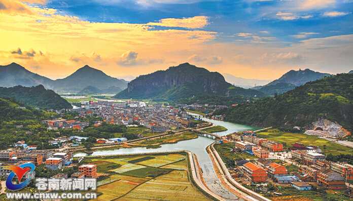 您当前的位置 :  苍南新闻网 苍南新闻 乡镇部门 -> 正文  藻溪镇副