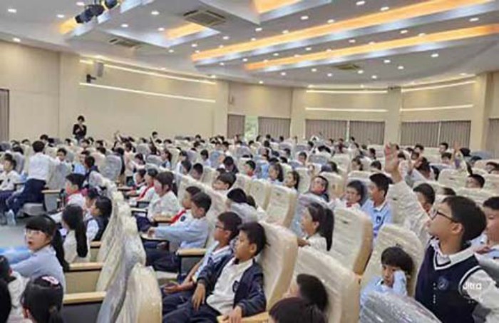 校园普法拒绝欺凌