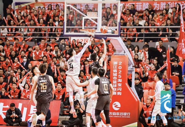 主场54:65不敌杭州队 “南哥”热血收官“浙BA”征程