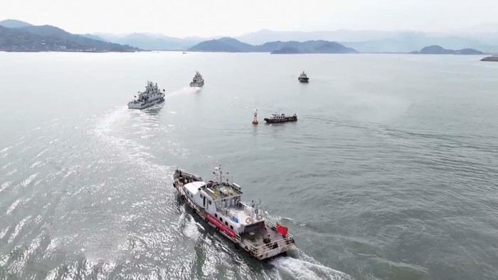海上砺精兵