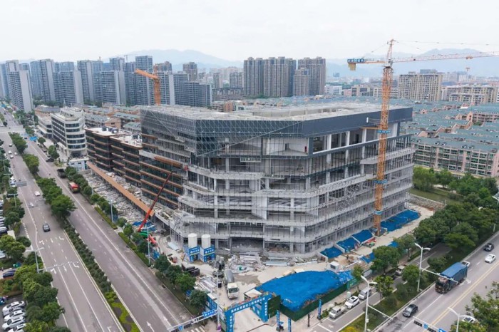 吴前体育馆9月投用